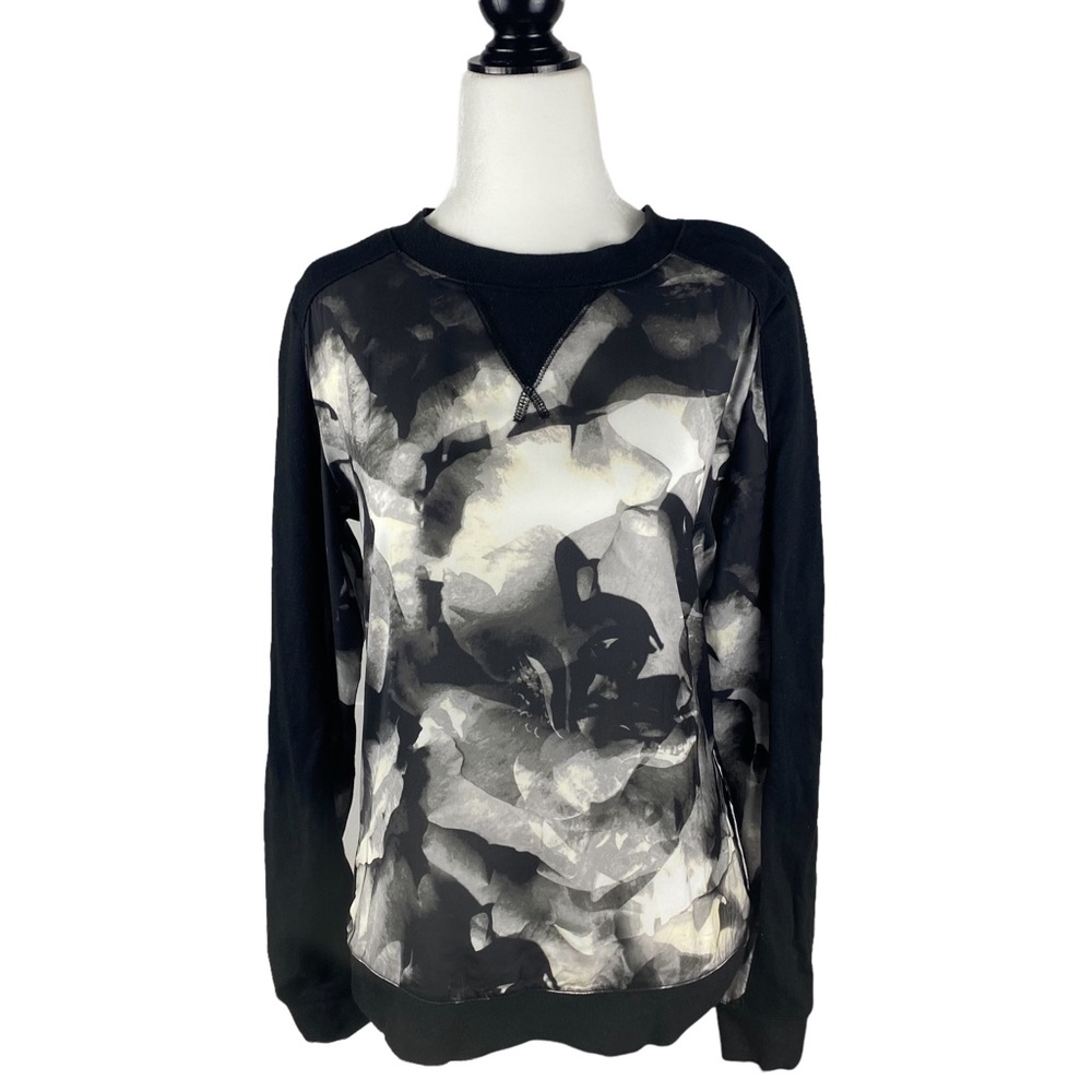 Mossimo Abstract Floral Crewneck Long Sleeve Top Size S